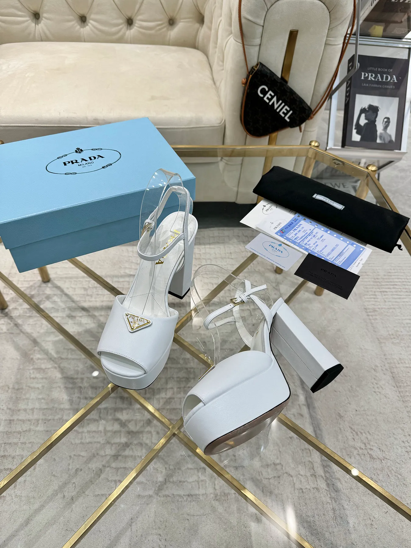👟👟Ex-factory price 600👟👟 (imitation leather bottom-20) New arrival 👉Ready stock👈Remove the original board and make a 1:1 replica‼ ️The highest version ✅ Prada's early spring catwalk hot style 😘The latest spring style Thick heel square toe water platform series (genuine leather outsole) (simulated leather sole) A must-have for goddesses Super beautiful on the feet 👉The upper is made of imported original calfskin, soft and textured Inner + foot pads Imported sheepskin lining, breathable and comfortable Private model water platform Heel Water platform 4M Heel height 13M Code number 35M-39M (34 40 41 42 43 is custom-made and cannot be returned or exchanged)